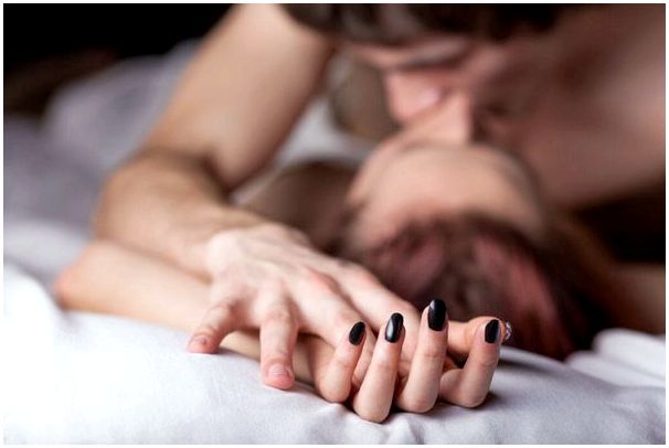 Случайный секс: преимущества, недостатки и психологические эффекты