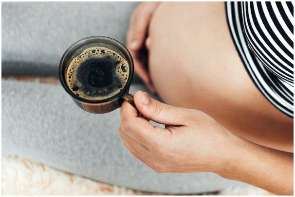 Что произойдет, если мы потребляем кофеин во время беременности?
