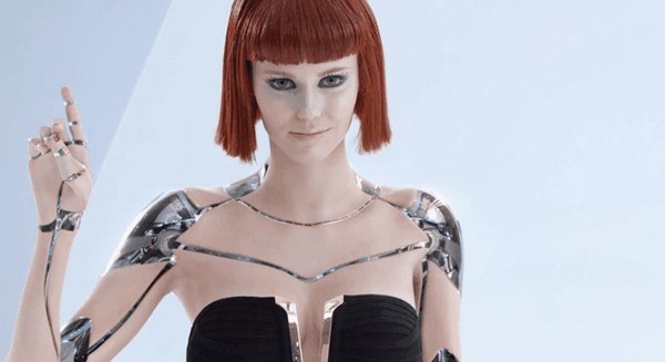 Человек и робот: новые любители будущего