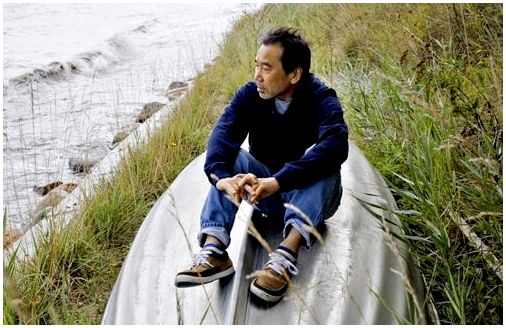 Харуки Мураками, биография японского писателя, покорившего мир